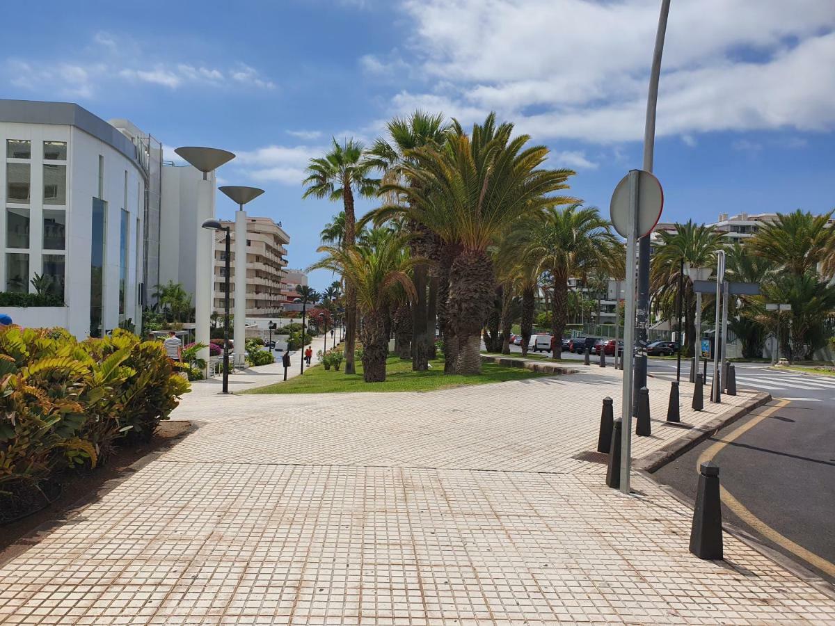 Spectacular Renovated Apartment, 5 Min To Camison Beach, With Aircon أرونا المظهر الخارجي الصورة